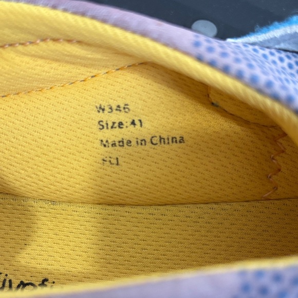 Vibram FiveFingers Multicolor Toe Shoes - Picture 3 of 4